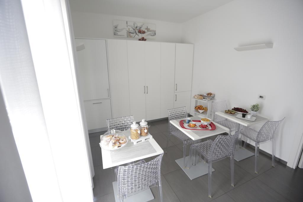 Piccola Caracas B&B ลิกาตา ภายนอก รูปภาพ